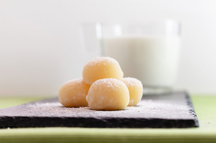 Mochi Mochi vanilla ice cream