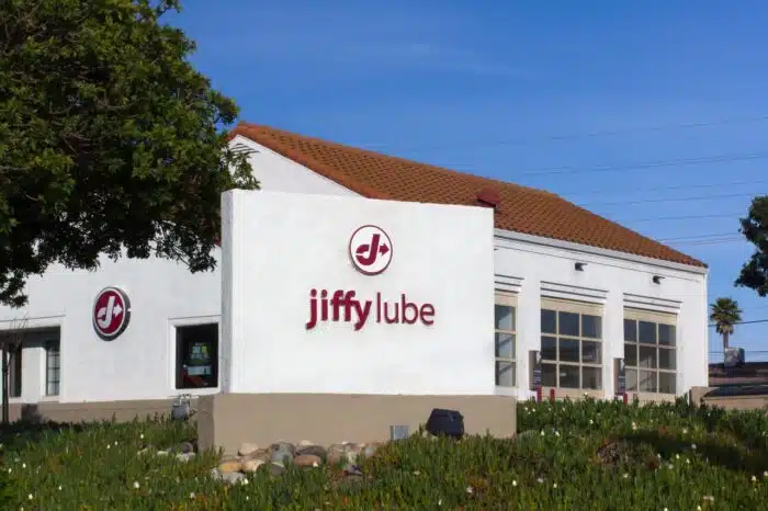 Jiffy Lube automobile service facility.