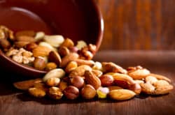 Imperial Nuts snack mix allegedly contains mostly peanuts.
