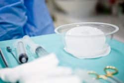 Allergan may not have told patients about reast implants illness