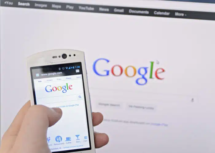 google open on website and on smartphone
