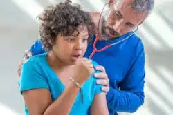 Teen having trouble breathing at doctors