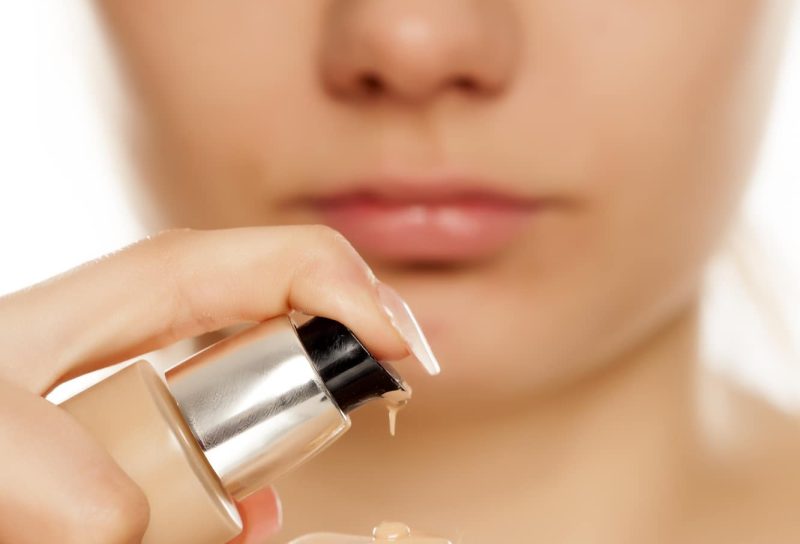 L'Oreal foundation pump