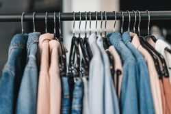 Eddie Bauer store marketing techniques may be deceptive