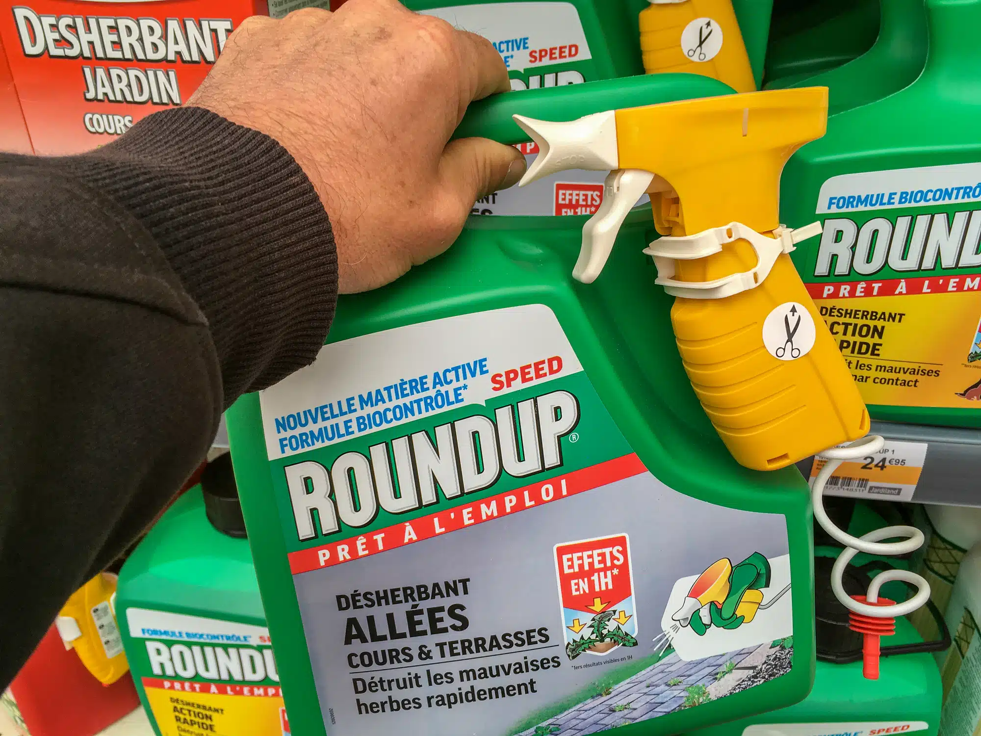 shopping for weed killer