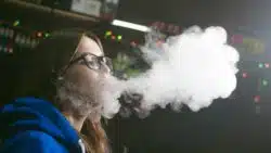 E-cigarette nicotine addiction may lessen with social distancing
