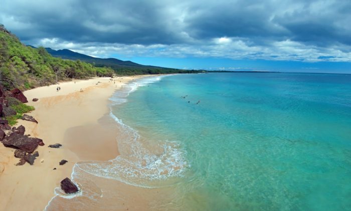hawaiian airlines cancelled flights to Maui