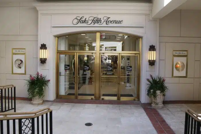 fashion retailer saks fifth avenue