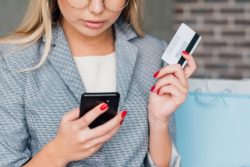 Noom account holders were allegedly deceived by the weight loss app.