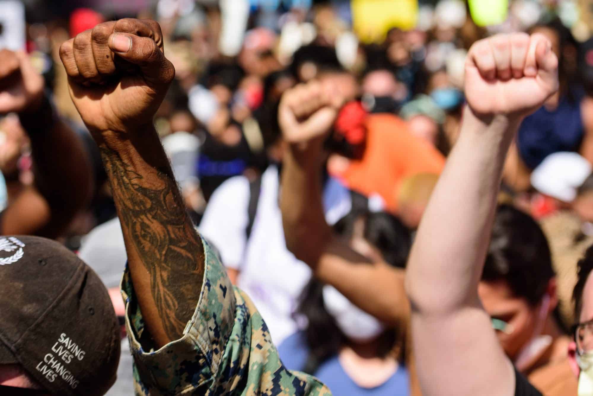 ACLU files a class action lawsuit over claims that police are targeting reporters at George Floyd protests