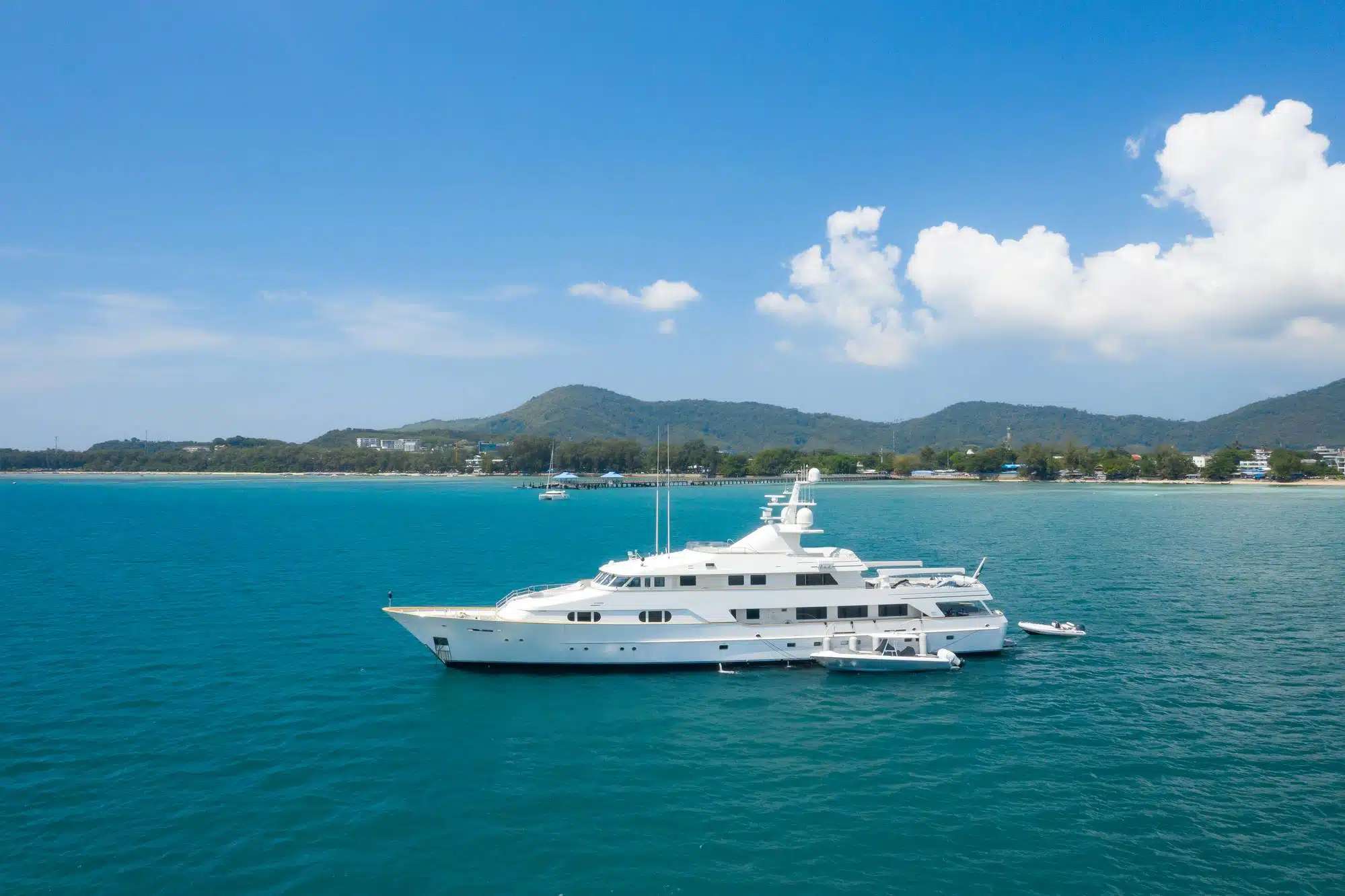 Bahamas Paradise Cruise Line has agreed to pay $875k to workers stranded during the coronavirus outbreak.