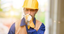 What are the first signs of mesothelioma?