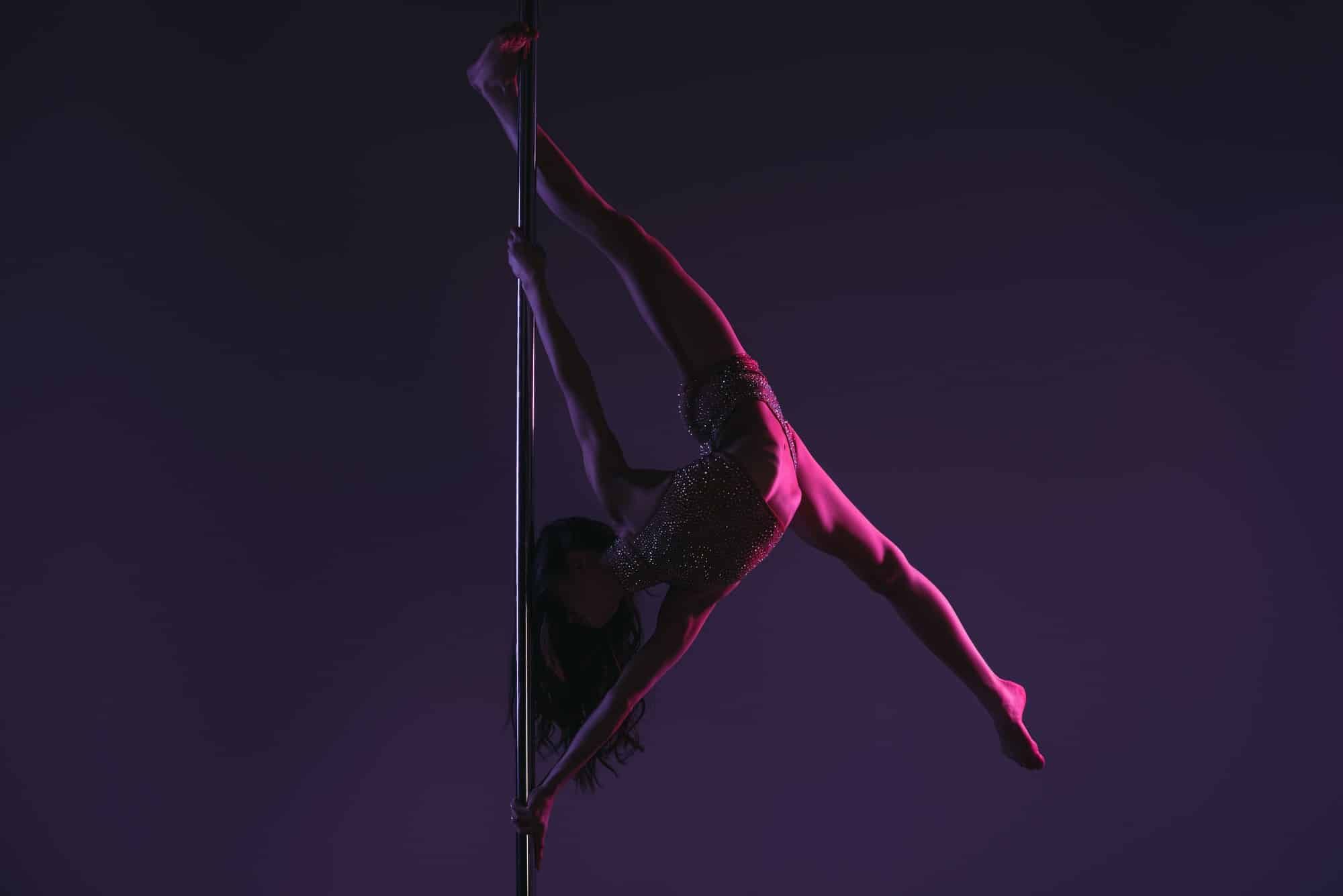 Dancers at The Library Gentlemen's Club were allegedly classified as independent contractors.