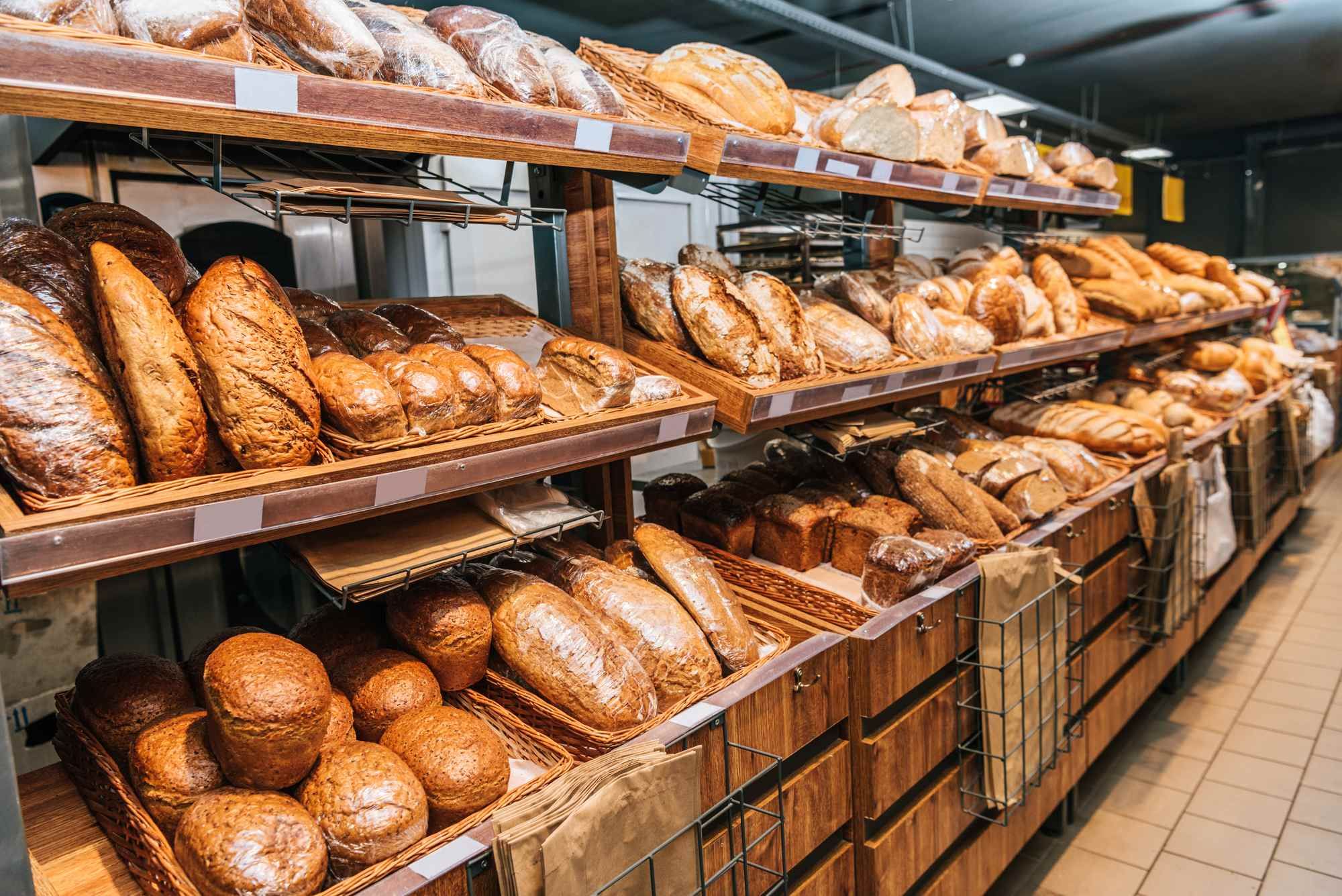 Fresh Market has allegedly failed to put nutrition label info on bakery goods.