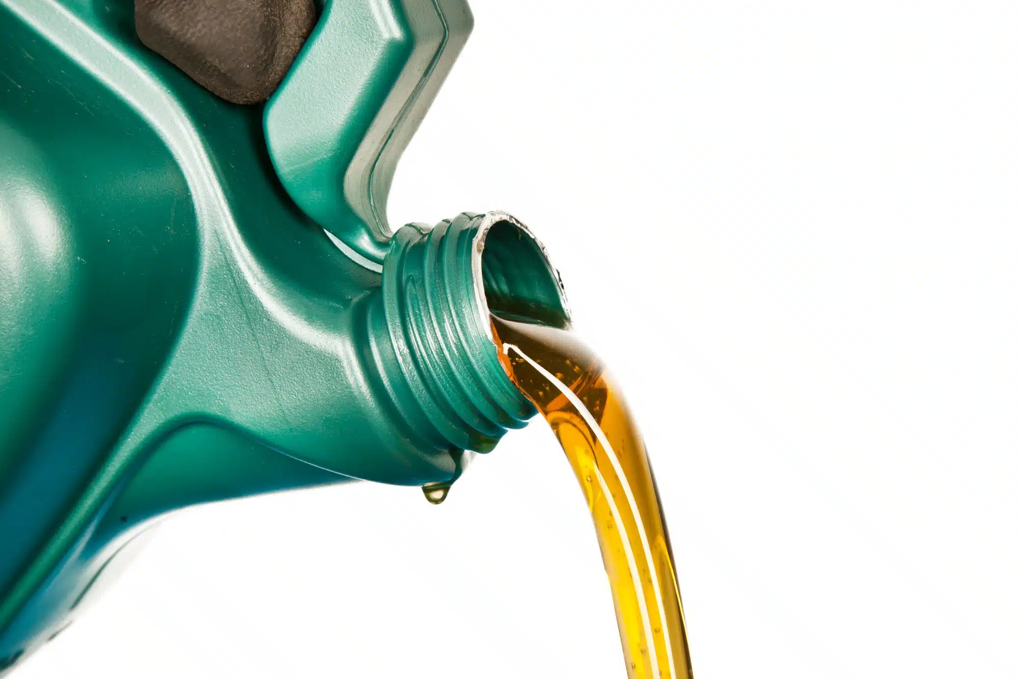 Tractor transmission fluid can allegedly harm engines.