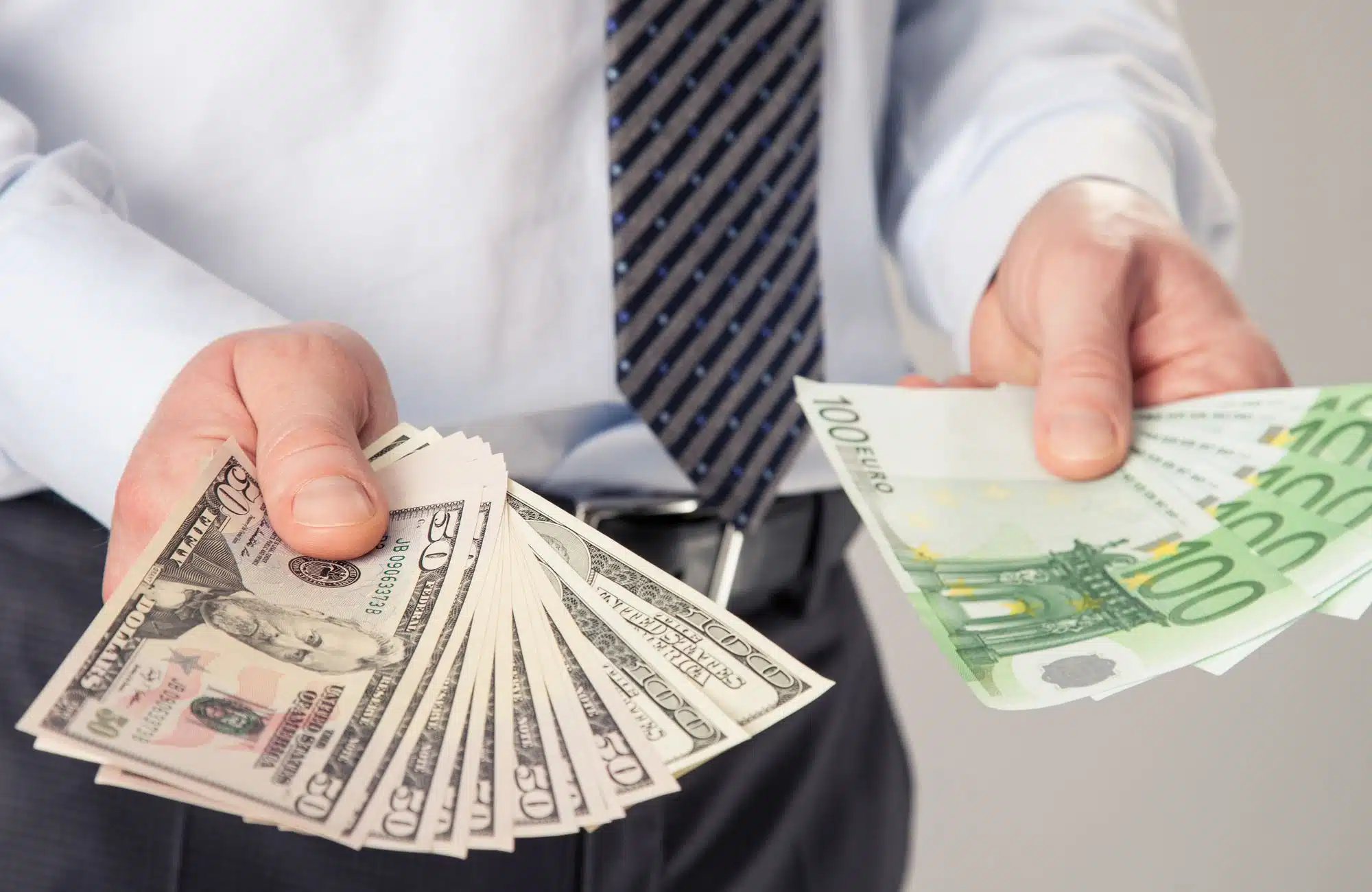 Did Central Pacific Bank charge improper foreign transaction fees?
