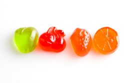 Welch's reduced-sugar fuirt snacks may be poorly packaged.