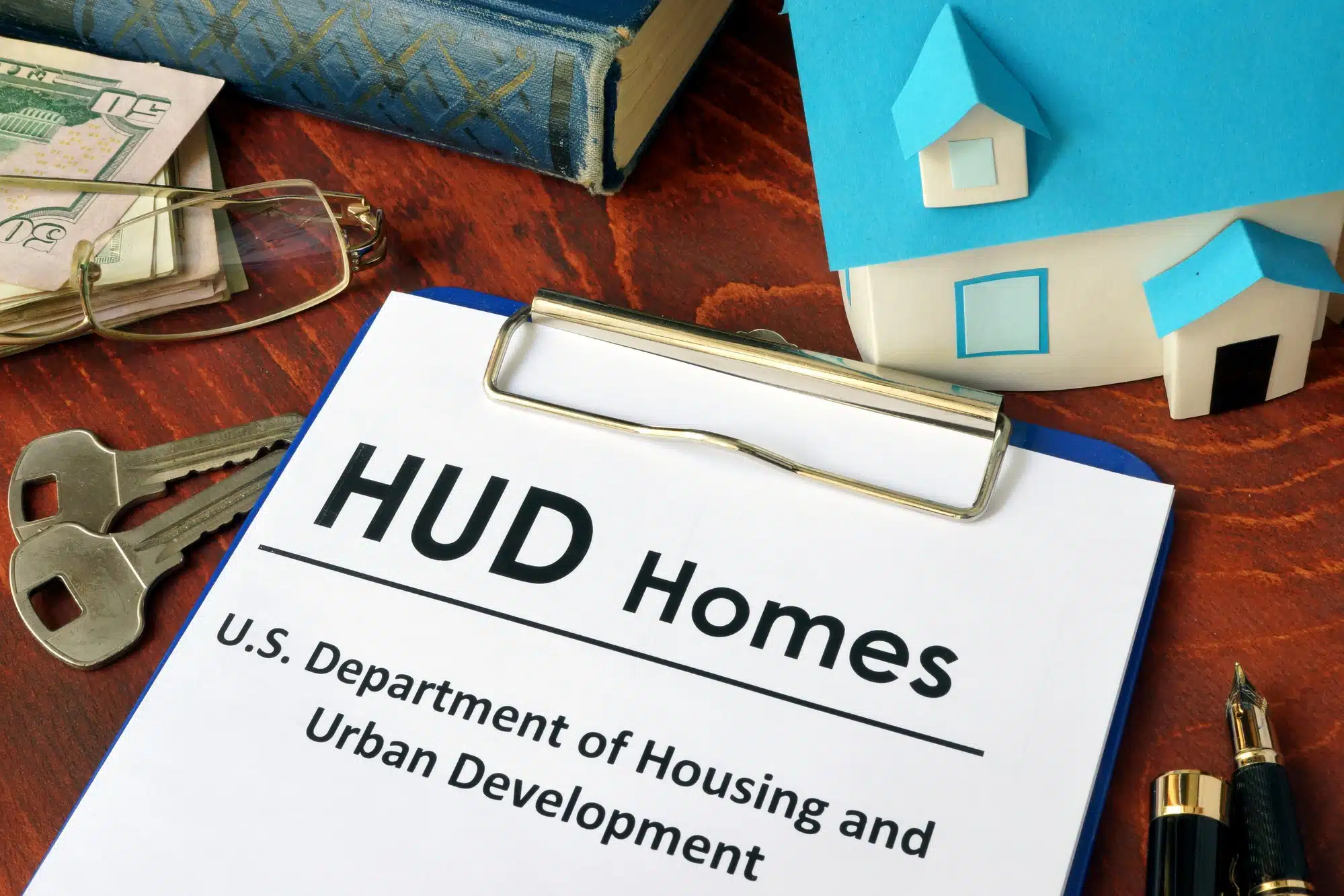 Class action lawsuit accuses HUD of racial segregation.