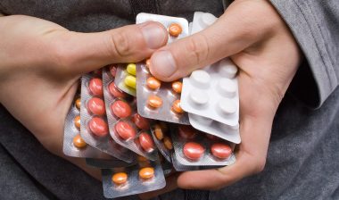 Handful of heartburn drugs