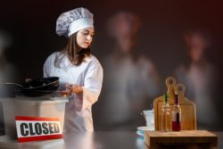 Chef in a closed restaurant due to COVID-19