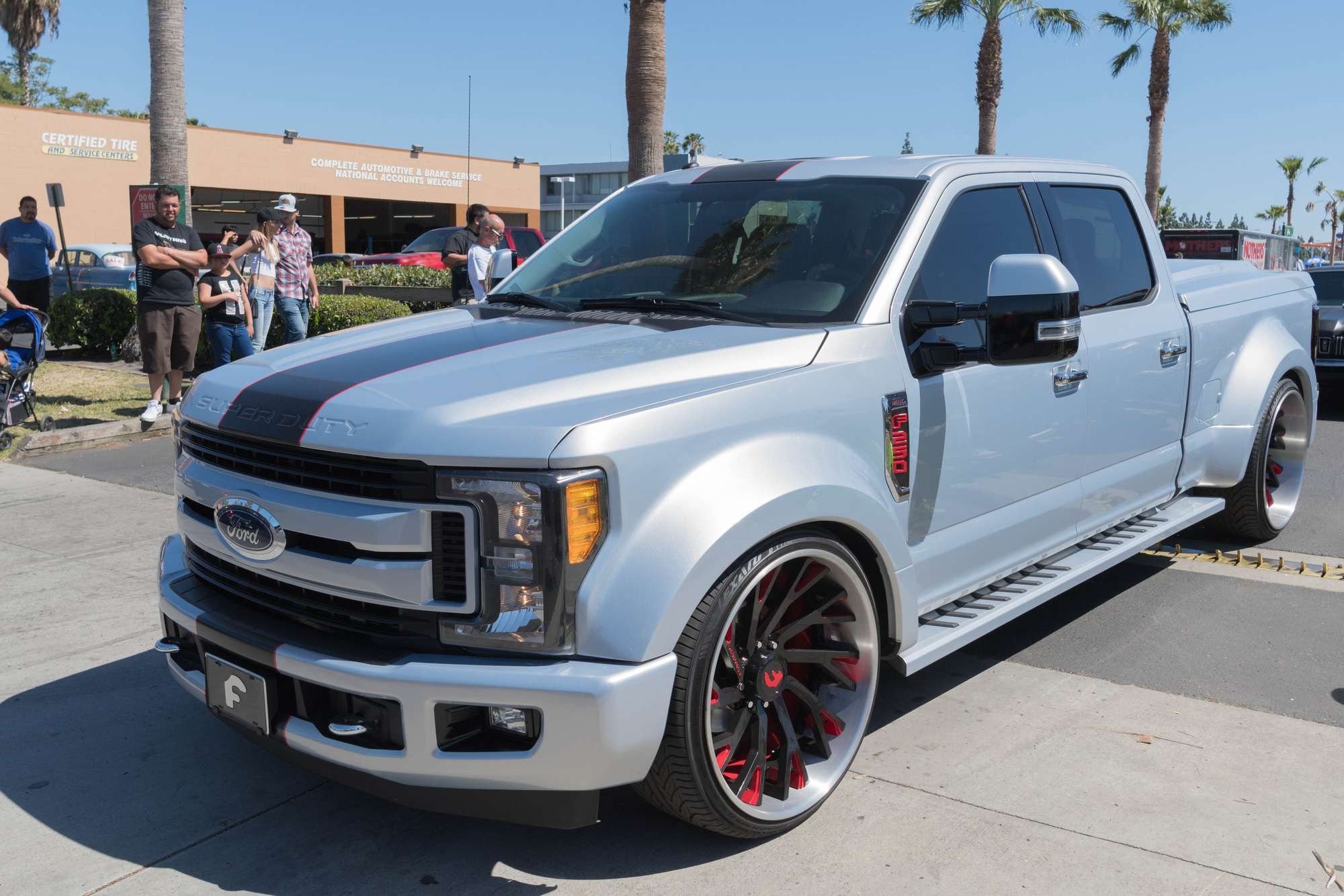 Ford recall on the f250 pickup trucks didn't work, consumers claim.