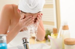 What is oil-free skincare?