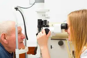 A man has an eye exam - beovu