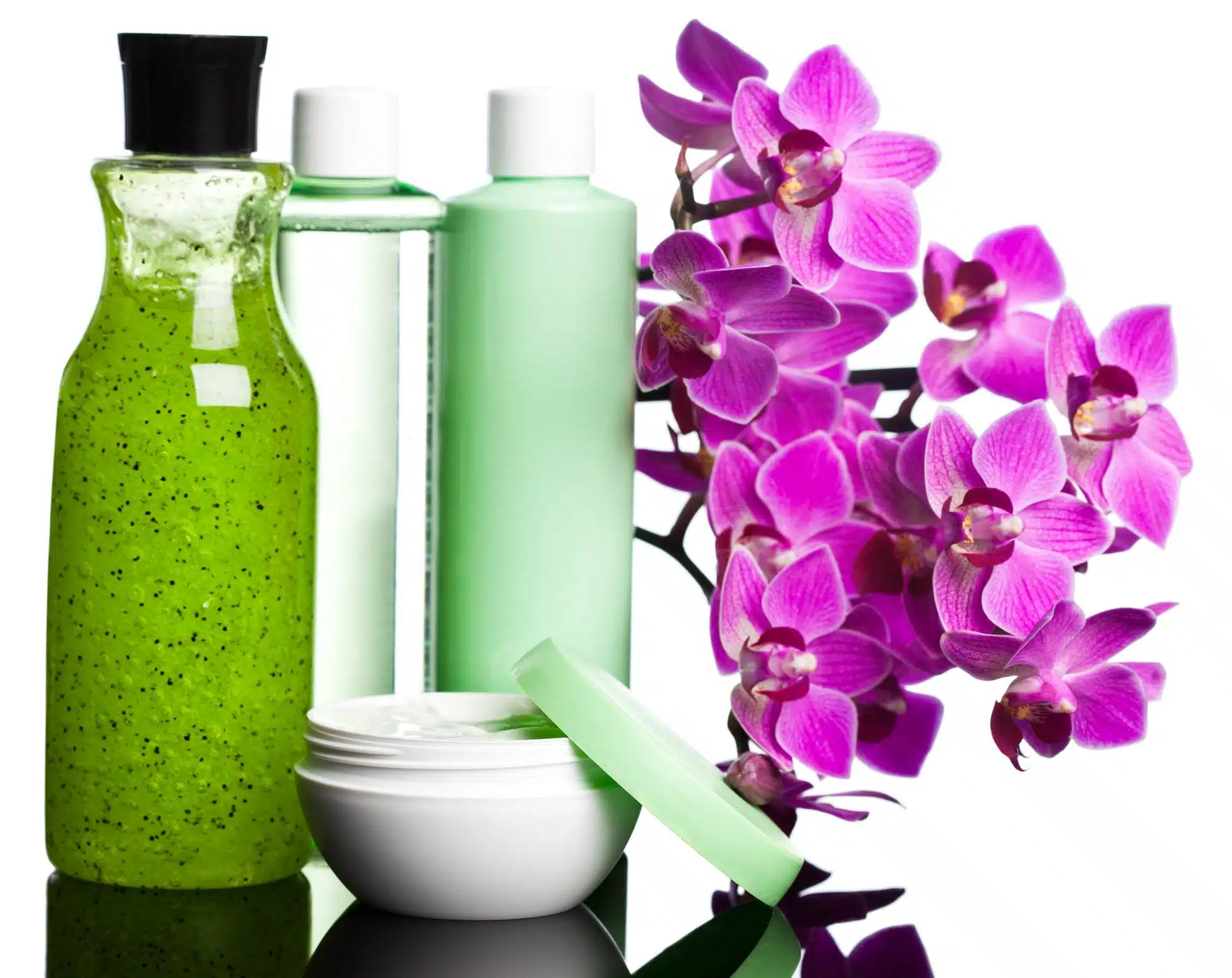 A Purezero natural shampoo false advertising lawsuit has been filed against JM Brands.