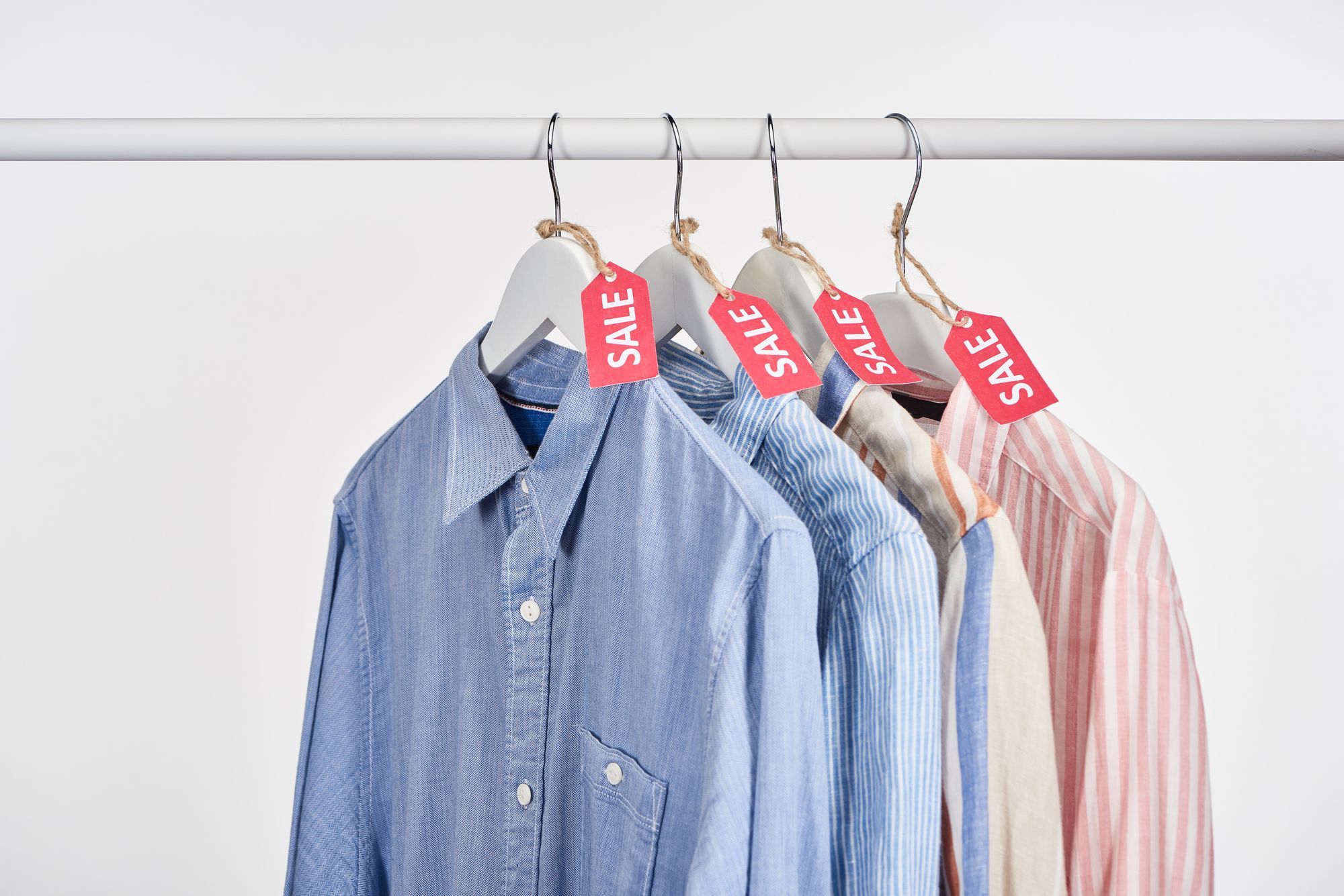 Aeropostale Accused of ‘Massive False Discount Advertising Scheme’ in Class Action