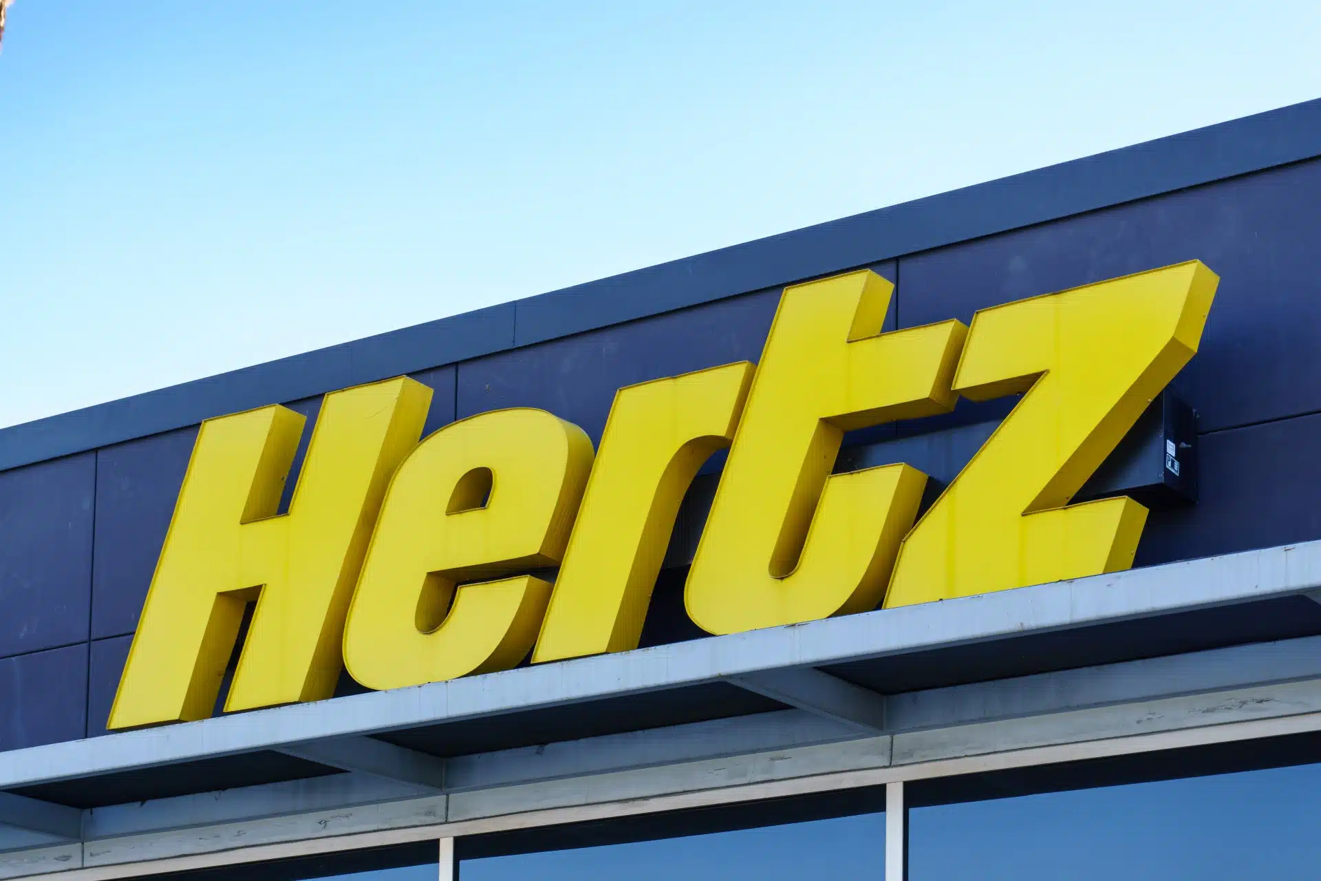 Hertz car rental sign