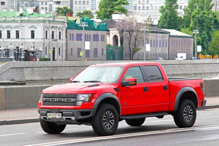 Ford Faces Class Action Lawsuit for Defective Dash in XL and XLT Trucks