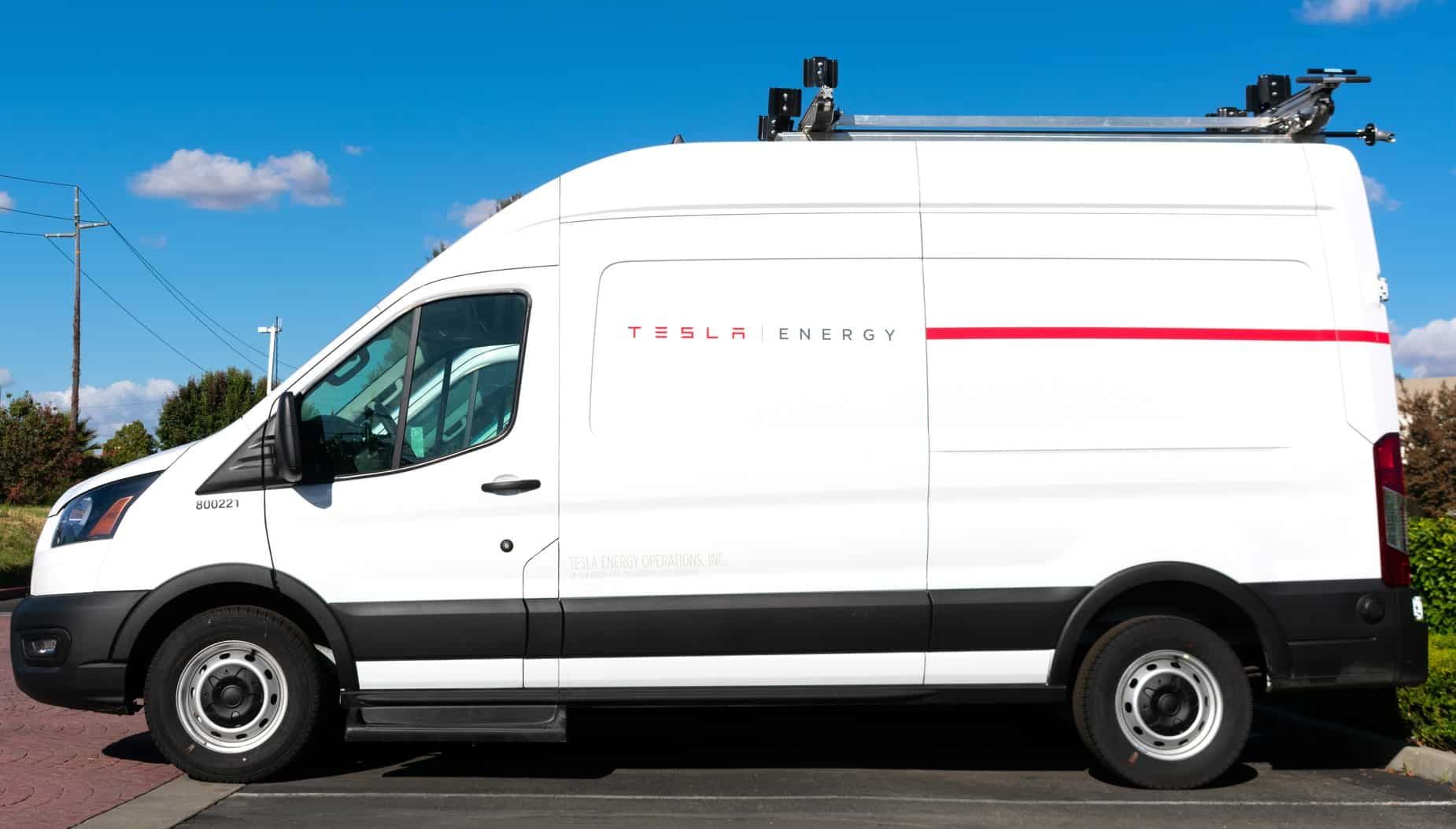 Consumers Accuse Tesla of Bait-and-Switch in Solar Roof Tiles Class Action
