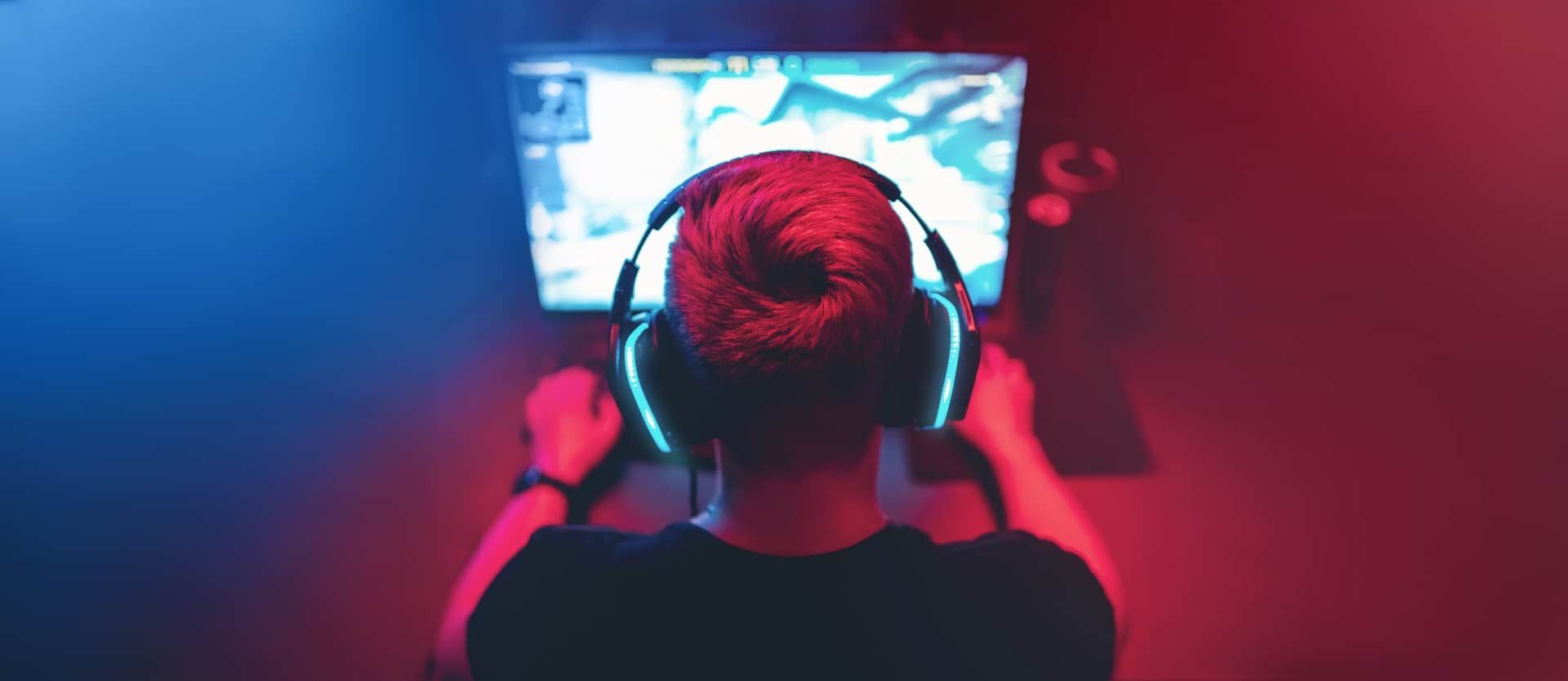 Gamer playing MMORPG (Gamer suing Soulbound studios SBS