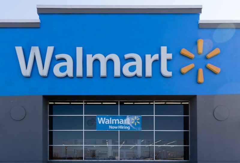 Walmart - not hiring those with criminal history
