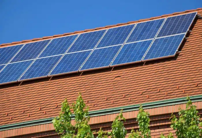 Momentum Solar