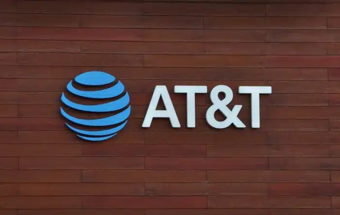 AT&T iPhone unlocking