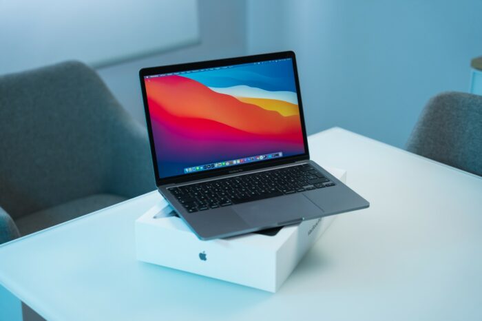 macbook screen