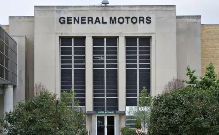 GM engine GMC Sierra