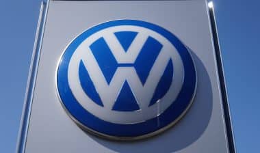 Chrysler, Volkswagen, Jeep, recall, airbag