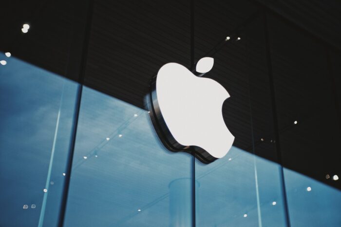 apple covid-19 tracker class action lawsuit