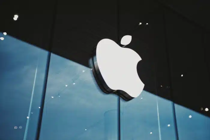 apple covid-19 tracker class action lawsuit