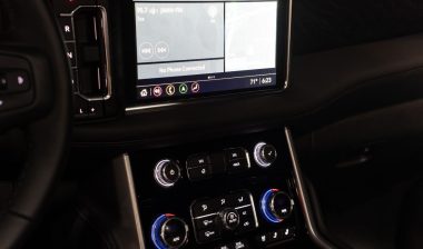 infotainment, GM, and class action
