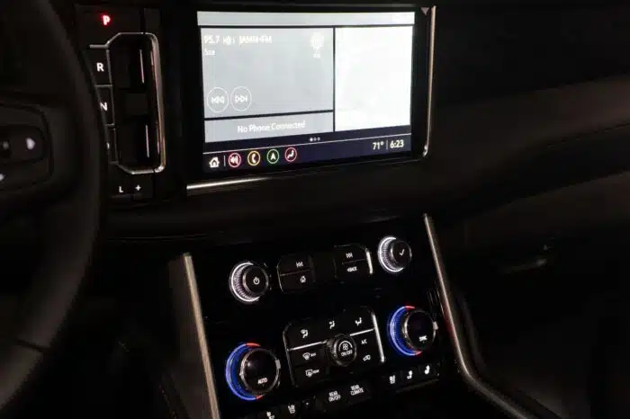 infotainment, GM, and class action