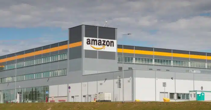 Amazon, lithium ion batteries, class action