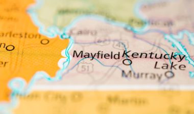Zoom in on a map of Mayfield, Kentucky, USA.