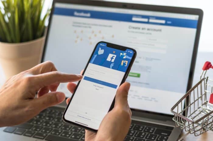 Facebook social media app logo on log-in,