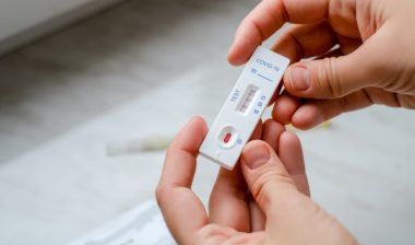. Covid-19 test kit for detecting IgM IgG antibodies and immunity in 15 minutes.