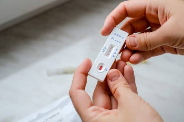 . Covid-19 test kit for detecting IgM IgG antibodies and immunity in 15 minutes.