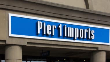Pier 1 Imports exterior sign.