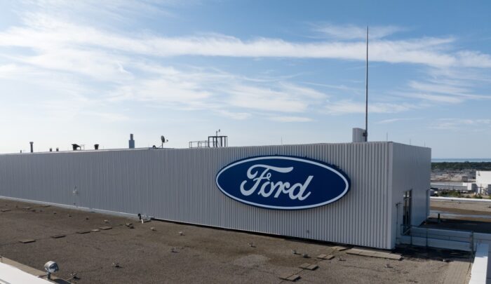 Ford Canada, California vehicle dealers antitrust M class action settlement